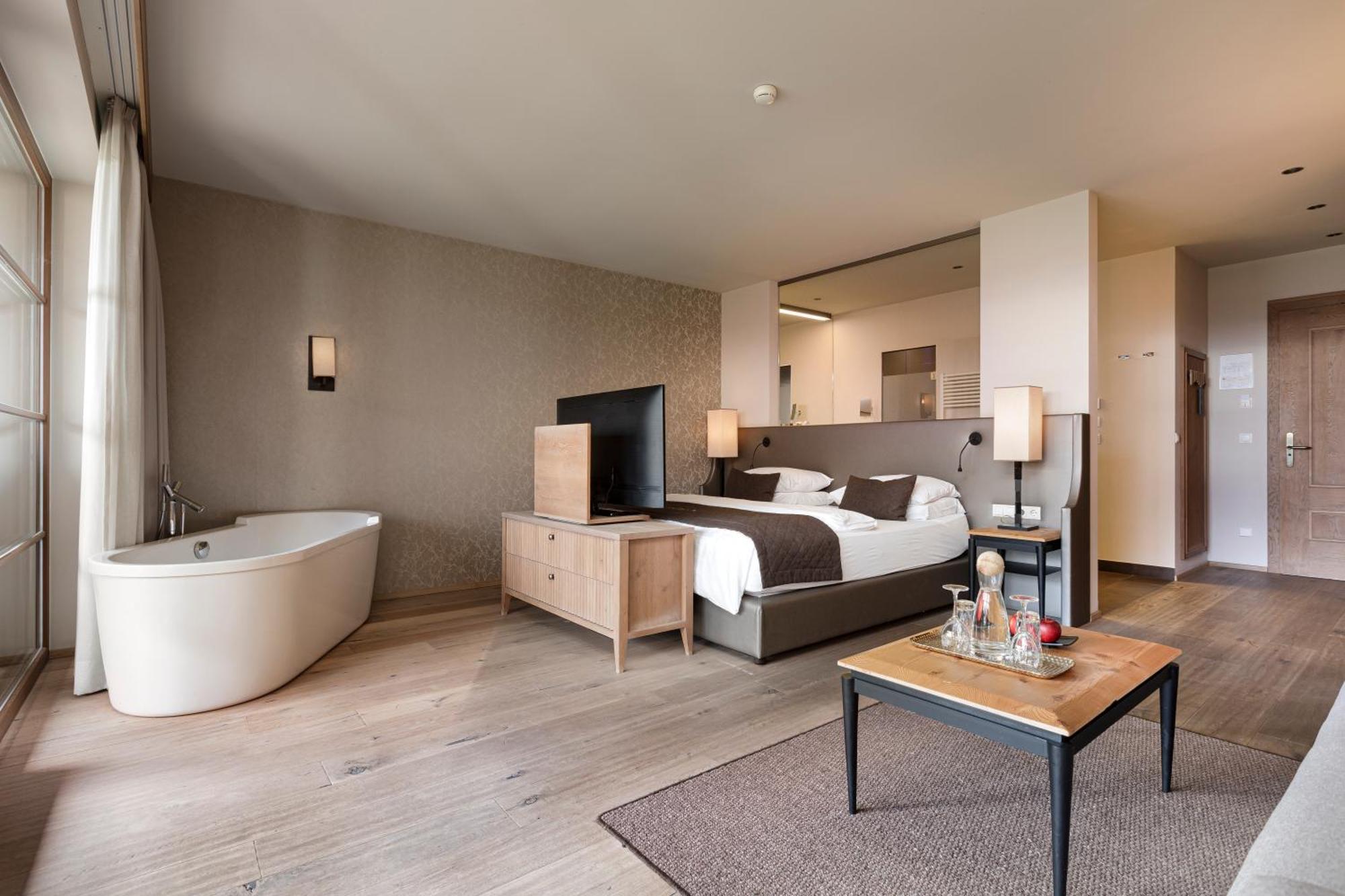 Hotel Chalet Mirabell Hafling Экстерьер фото
