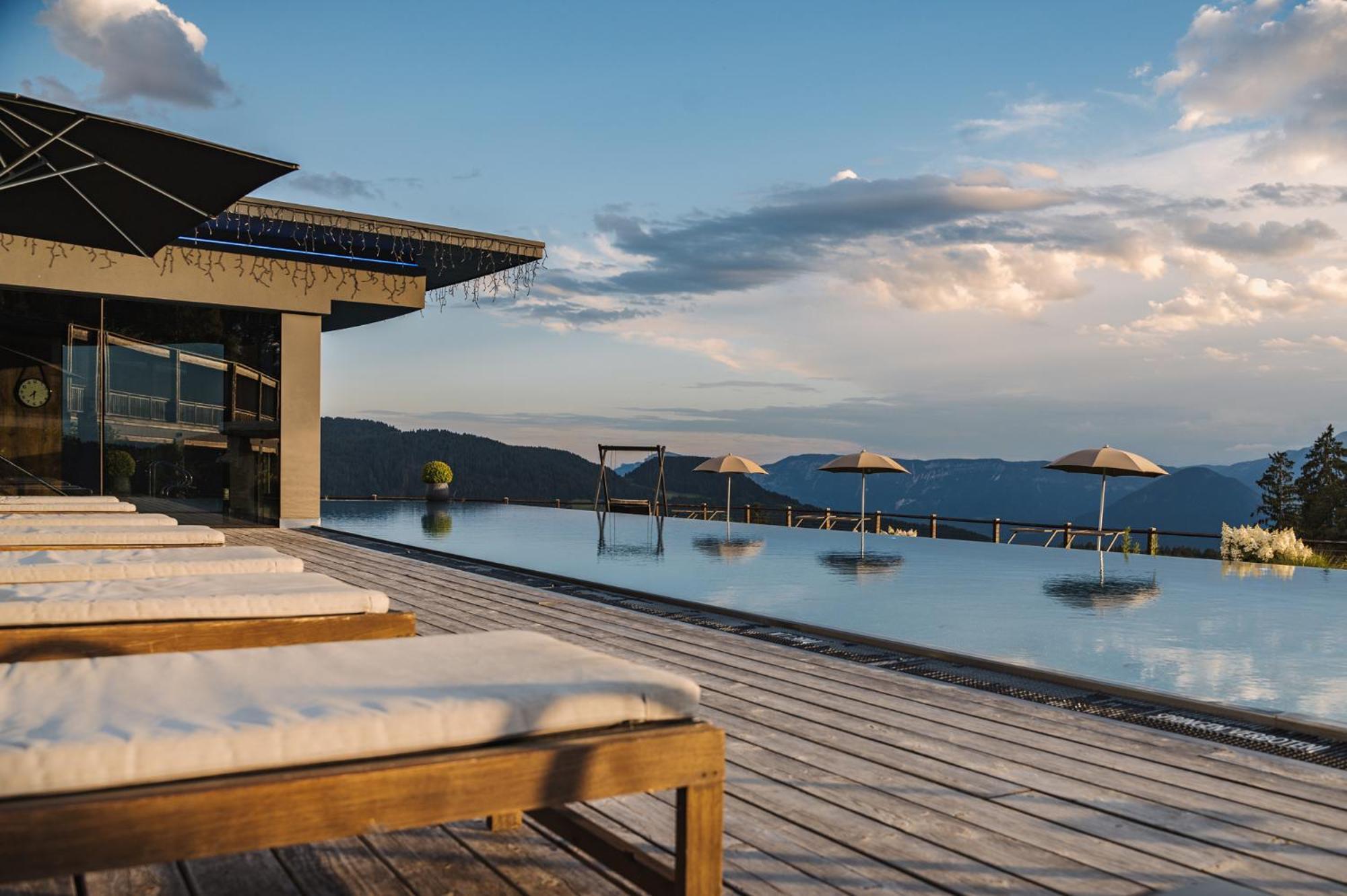 Hotel Chalet Mirabell Hafling Экстерьер фото